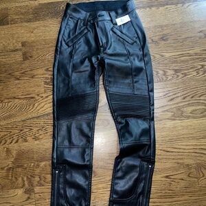 Gap Black “pleather” pants-brand new with tags😎